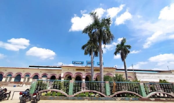 Etawah Junction: Code, Location, Platforms, Gates, Facilities