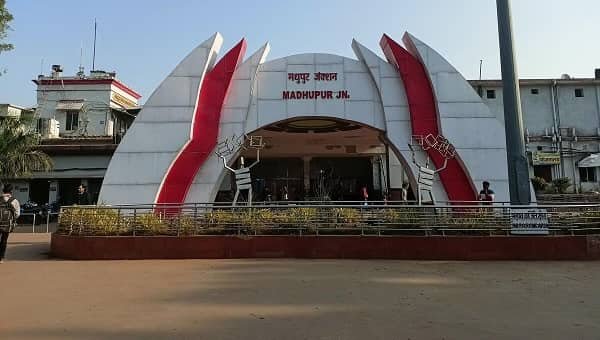 Madhupur Junction: Code, Location, Platforms, Gates, Facilities