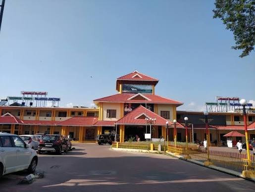 Palakkad Junction: Code, Location, Platform, Gates, Facilities