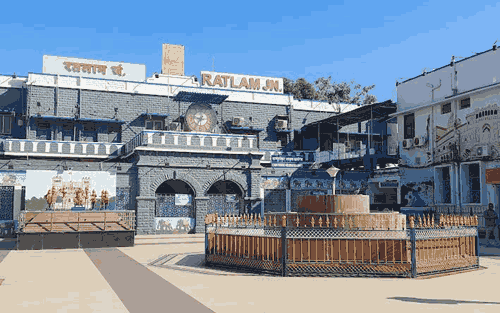 Ratlam Junction: Code, Location, Platforms, Gates, Facilities